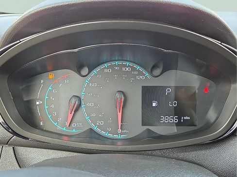 Used 2020 Chevrolet Spark LS image 23