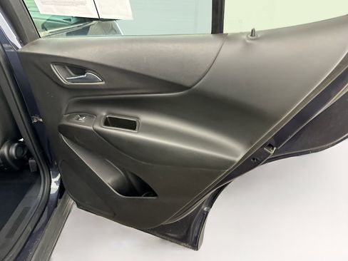 Used 2018 Chevrolet Equinox LT AWD/4WD image 31