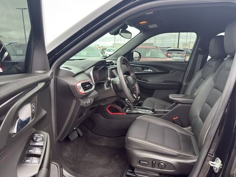 Certified 2022 Chevrolet TrailBlazer RS AWD/4WD image 12