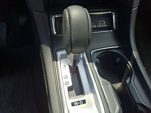 Used 2025 Subaru Ascent Premium AWD/4WD image 14