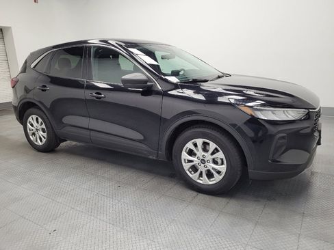 Used 2023 Ford Escape Active image 11