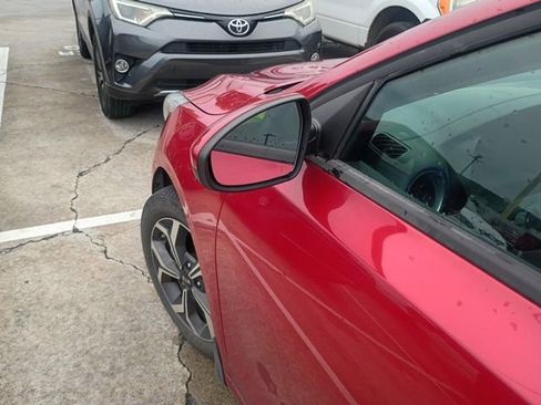 Used 2020 Kia Forte LXS FWD image 15