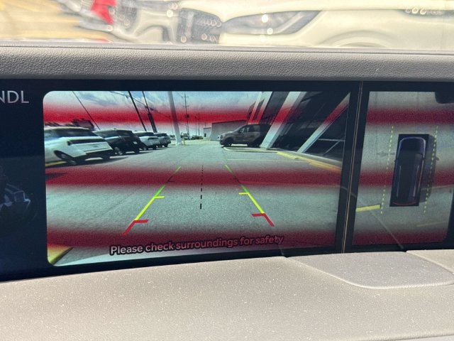 New 2026 Lincoln Nautilus Premier AWD/4WD image 24