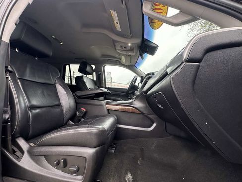 Used 2017 Chevrolet Tahoe LT AWD/4WD image 23