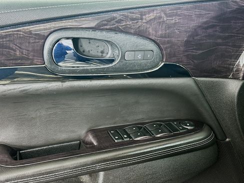 Used 2015 Buick Enclave Leather FWD image 15