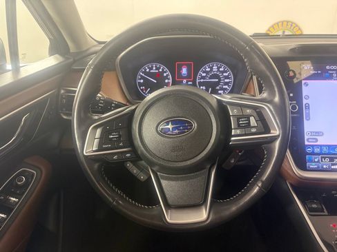 Used 2021 Subaru Outback Touring AWD/4WD image 6