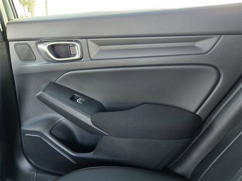 Used 2025 Honda Civic Sport image 14