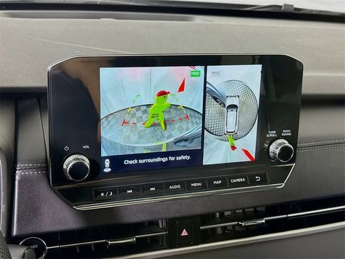 Used 2023 Mitsubishi Outlander SE image 5