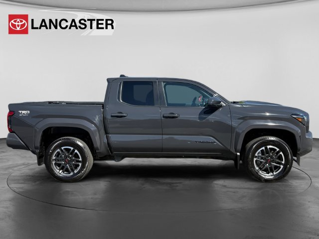 Certified 2025 Toyota Tacoma TRD Sport AWD/4WD image 8
