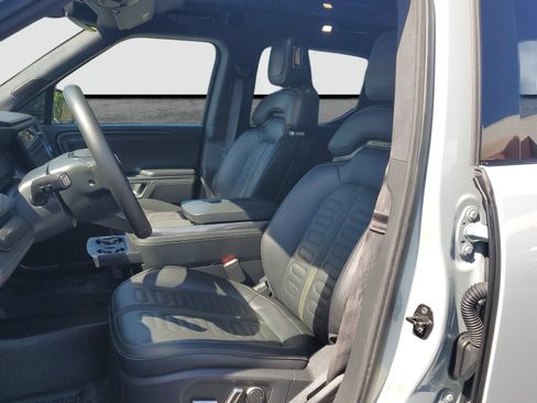 Used 2024 Rivian R1T Adventure AWD/4WD image 18