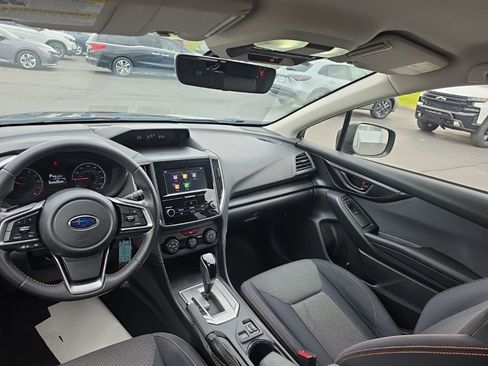Used 2018 Subaru Crosstrek 2.0i Premium AWD/4WD image 26