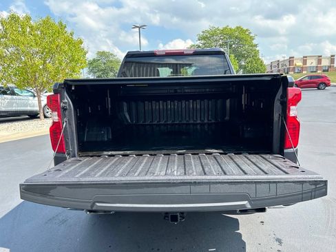 Used 2023 Chevrolet Silverado 1500 LT w/ Z71 Off-Road Package AWD/4WD image 29