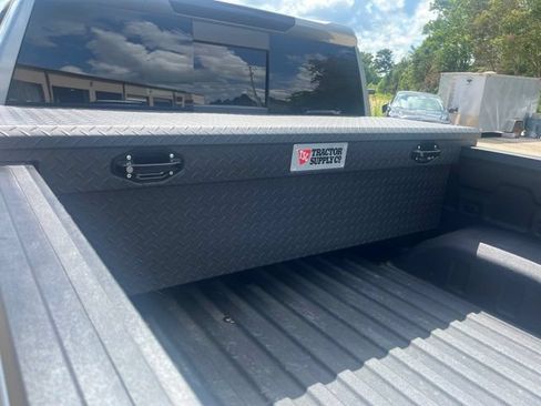 Used 2025 GMC Sierra 1500 Elevation w/ Elevation Premium Package AWD/4WD image 17