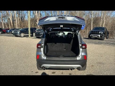 Certified 2023 Ford Escape Platinum AWD/4WD image 28