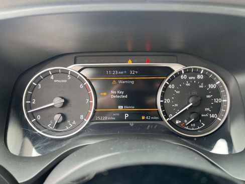 Certified 2023 Nissan Rogue SV image 28