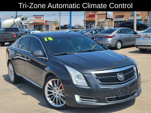 Used 2014 Cadillac XTS Platinum AWD/4WD image 29