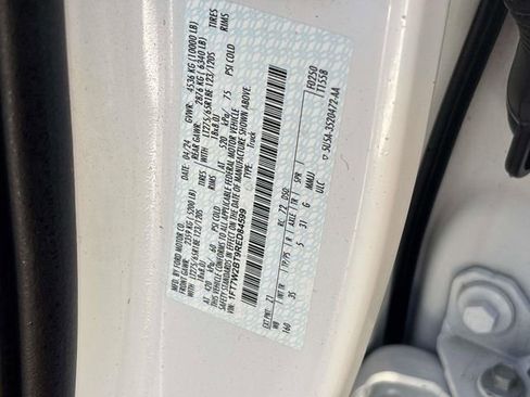 Used 2024 Ford F250 XLT image 36
