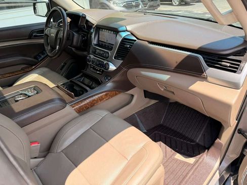 Used 2017 Chevrolet Tahoe Premier AWD/4WD image 19