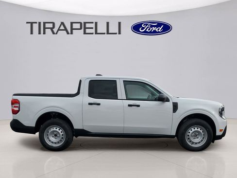 New 2025 Ford Maverick XL image 6