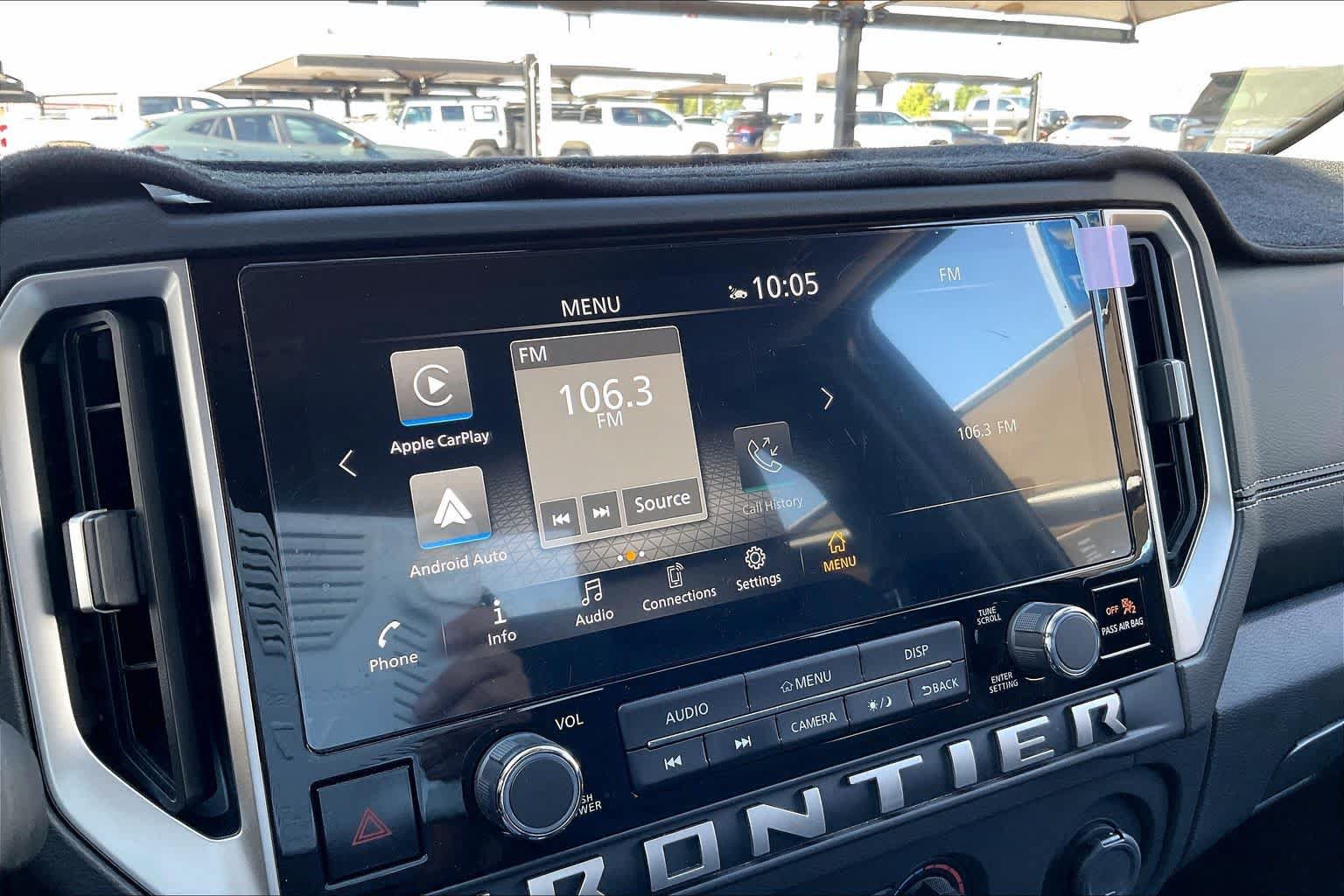 Used 2025 Nissan Frontier SV RWD image 31