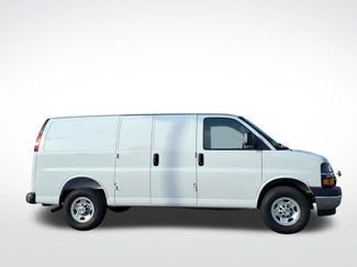 New 2026 Chevrolet Express 2500 w/ Driver Convenience Package RWD video 2