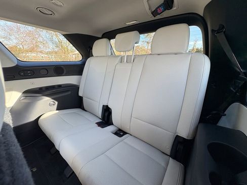 New 2026 Hyundai Palisade Calligraphy image 4