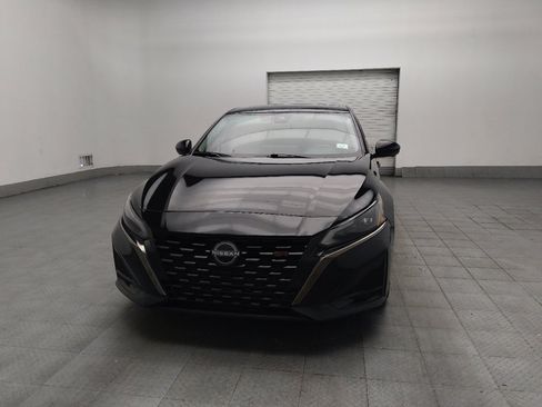 Used 2023 Nissan Altima 2.0 SR FWD image 15