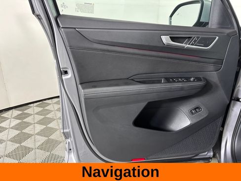 Used 2024 Volkswagen Atlas Cross Sport SEL Premium R-Line AWD/4WD image 10