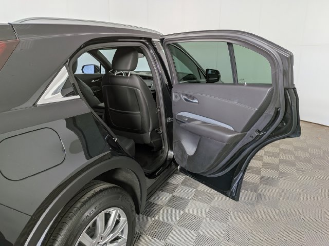 Certified 2023 Cadillac XT4 Premium Luxury w/ Cold Weather Package FWD image 34