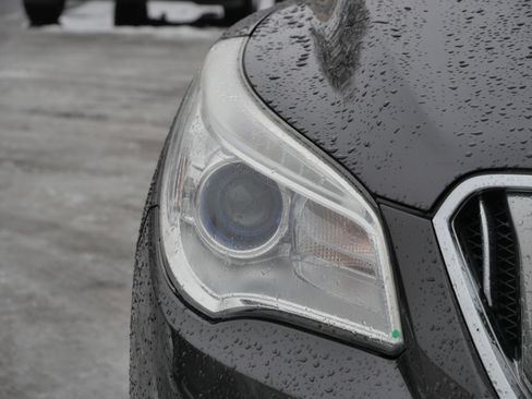 Used 2016 Buick Enclave Leather image 3