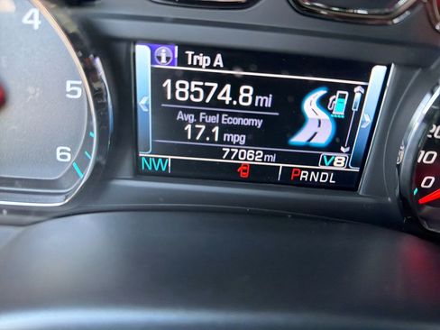 Used 2017 Chevrolet Silverado 1500 High Country image 16