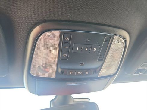 Used 2025 Dodge Durango R/T AWD/4WD image 22