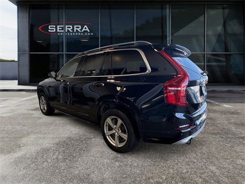 Used 2018 Volvo XC90 T5 Momentum image 2