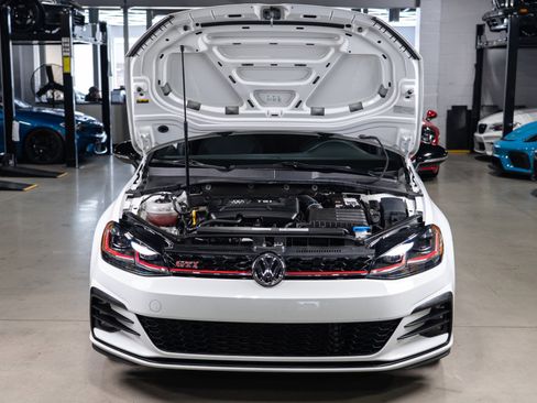 Used 2019 Volkswagen GTI Rabbit Edition image 15