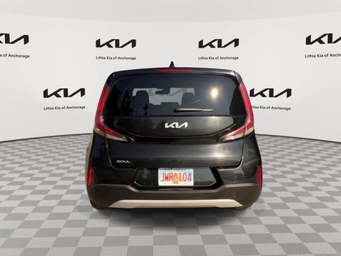 Used 2023 Kia Soul LX w/ Option Group 015 FWD image 7