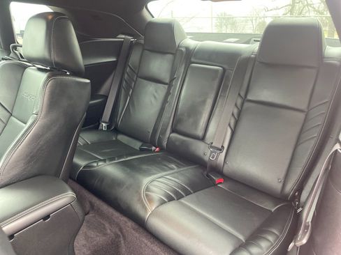 Used 2017 Dodge Challenger SRT w/ Technology Group image 14