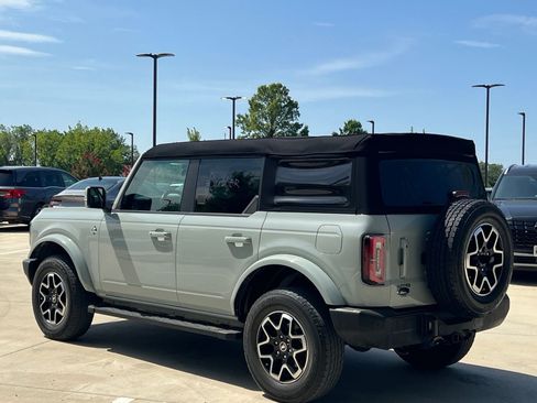 Used 2023 Ford Bronco Outer Banks AWD/4WD image 9