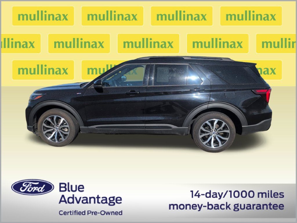 Used 2025 Ford Explorer ST-Line AWD/4WD image 12