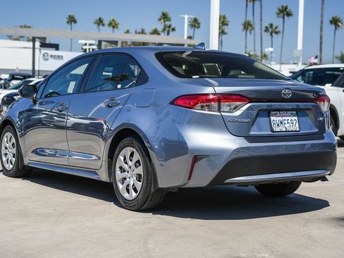 Certified 2021 Toyota Corolla LE FWD image 8