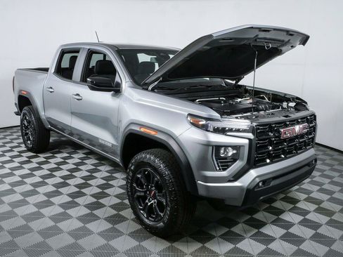 Used 2025 GMC Canyon Elevation w/ Convenience Package RWD image 32