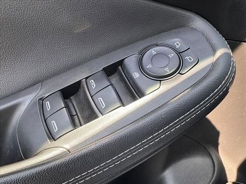 Certified 2022 Buick Encore GX Essence w/ Experience Buick Package image 19