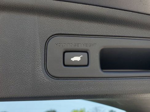 New 2026 Acura MDX SH-AWD image 11