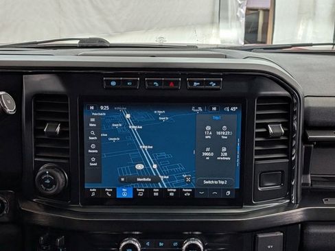 Used 2023 Ford F250 Lariat w/ Black Appearance Package image 36