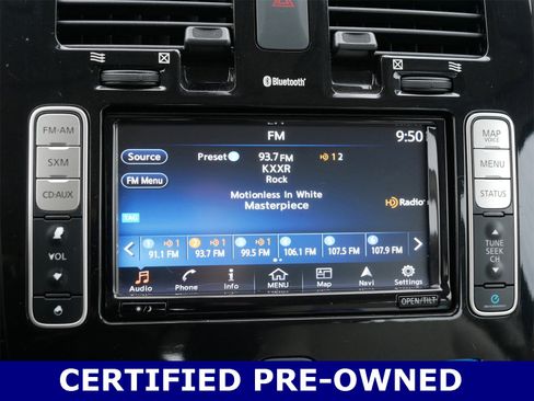 Used 2017 Nissan Leaf SV image 21