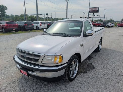Used 1998 Ford F150 2WD Regular Cab image 8
