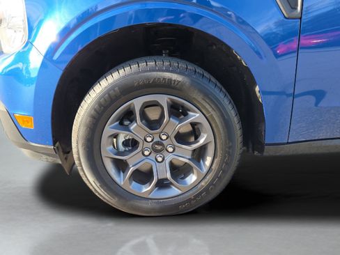 Certified 2024 Ford Maverick XLT image 11