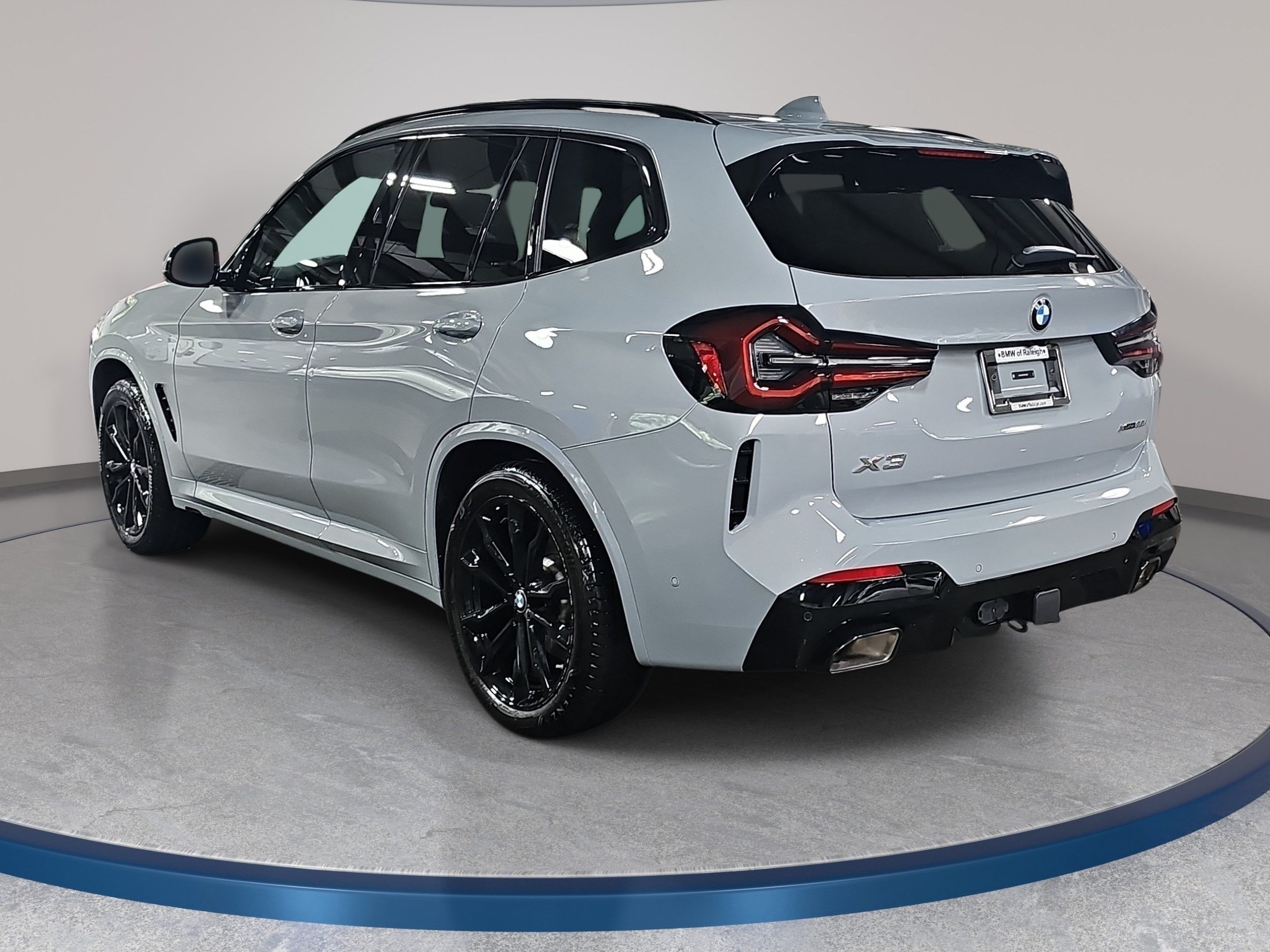 Certified 2024 BMW X3 xDrive30i w/ Premium Package AWD/4WD image 8