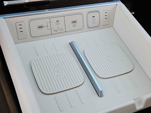 Certified 2025 Hyundai Santa Fe Calligraphy image 31