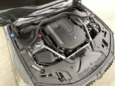 Certified 2023 BMW 540i w/ Executive Package image 33