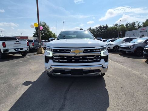 Used 2022 Chevrolet Silverado 1500 LTZ AWD/4WD image 9